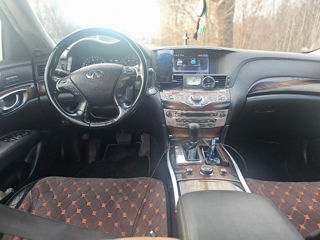 Infiniti M foto 6