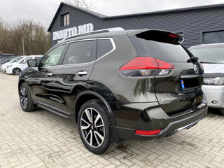 Nissan X-Trail foto 2