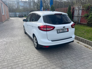 Ford C-Max foto 2