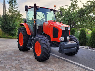 Kubota M110 foto 1