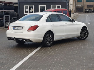 Mercedes C-Class foto 3