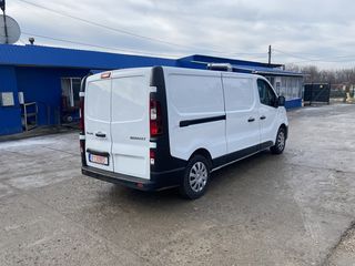 Renault Trafic foto 4