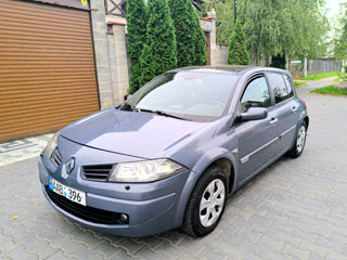 Renault Megane foto 9