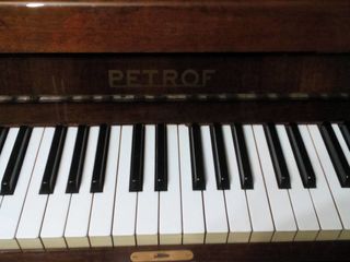 Продаю фортепиано "Petrof" foto 4
