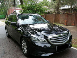 Mercedes E-Class foto 1