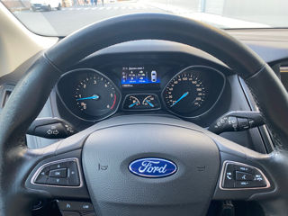 Ford Focus foto 10