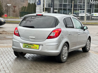 Opel Corsa foto 4