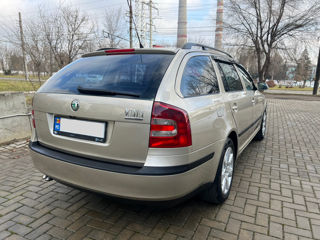 Skoda Octavia foto 4