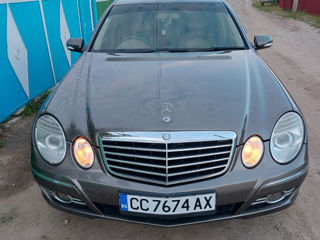 Mercedes E-Class foto 2