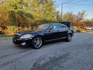 Mercedes S-Class foto 2