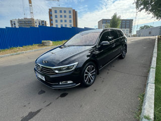 Volkswagen Passat foto 1