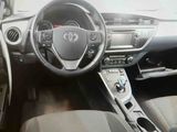 Toyota Auris foto 3