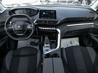 Peugeot 3008 foto 1