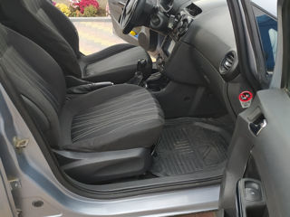 Opel Corsa foto 7