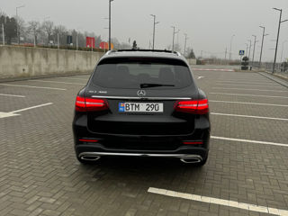 Mercedes GLC foto 3