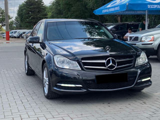 Mercedes C-Class foto 5