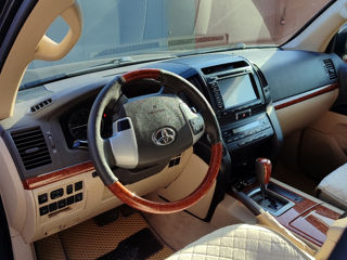 Toyota Land Cruiser foto 5