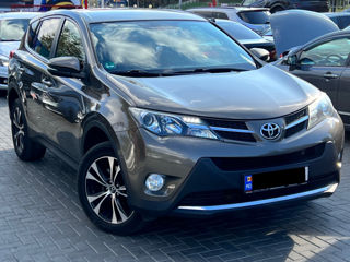 Toyota Rav 4 foto 4