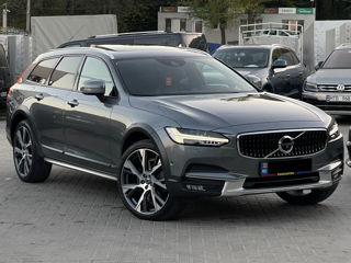 Volvo V90 Cross Country foto 4