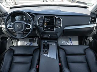 Volvo XC90 foto 8