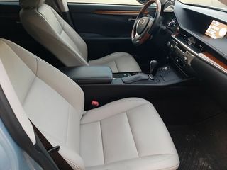 Lexus Es Series foto 11