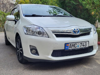 Toyota Auris foto 1