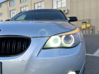 BMW 5 Series foto 2