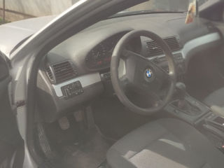 BMW 3 Series foto 6