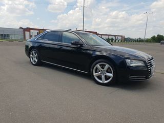 Audi A8 foto 4