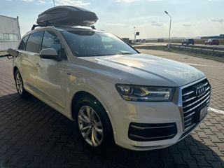 Audi Q7 foto 1