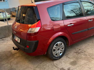 Renault Grand Scenic foto 3