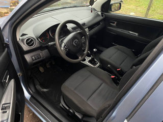 Mazda 2 foto 4