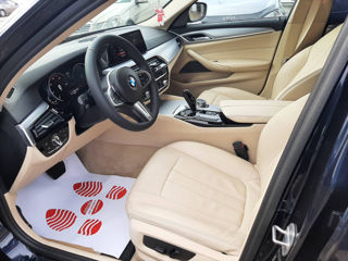 BMW 5 Series foto 8