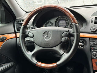 Mercedes E-Class foto 8