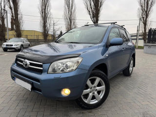 Toyota Rav 4 foto 3