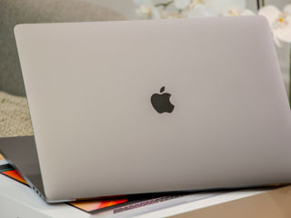 Macbook Pro 16 2021/ Core I7 9750H/ 16Gb Ram/ Radeon Pro 5300M/ 500Gb SSD/ 16" Retina/ 50Cycles!! foto 11