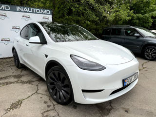 Tesla Model Y foto 5