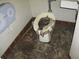 КанализацияУстрaнени засора канализационных труб в квартирах и в частном секторе  экстренная помощь! foto 5