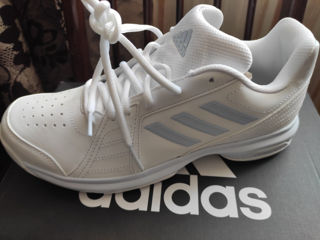 Кроссовки "Adidas" foto 2