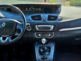 Renault Grand Scenic foto 8