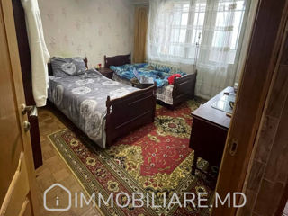 Apartament cu 4 camere, 78 m², Buiucani, Chișinău foto 4