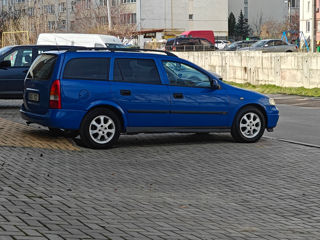 Opel Astra foto 2