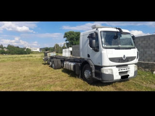 Renault Premium