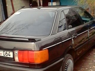 Audi 80 foto 3