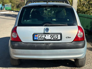 Renault Clio foto 4