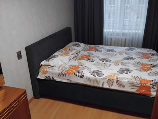 Apartament cu 2 camere, 53 m², Buiucani, Chișinău foto 2