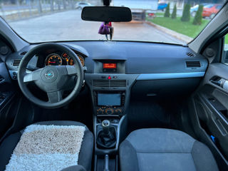 Opel Astra foto 17