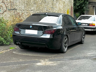 BMW 5 Series foto 3