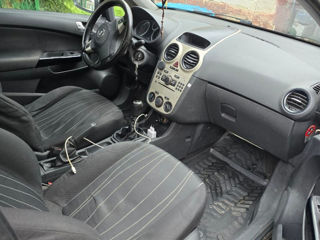 Opel Corsa foto 9