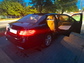 Mercedes E-Class фото 3